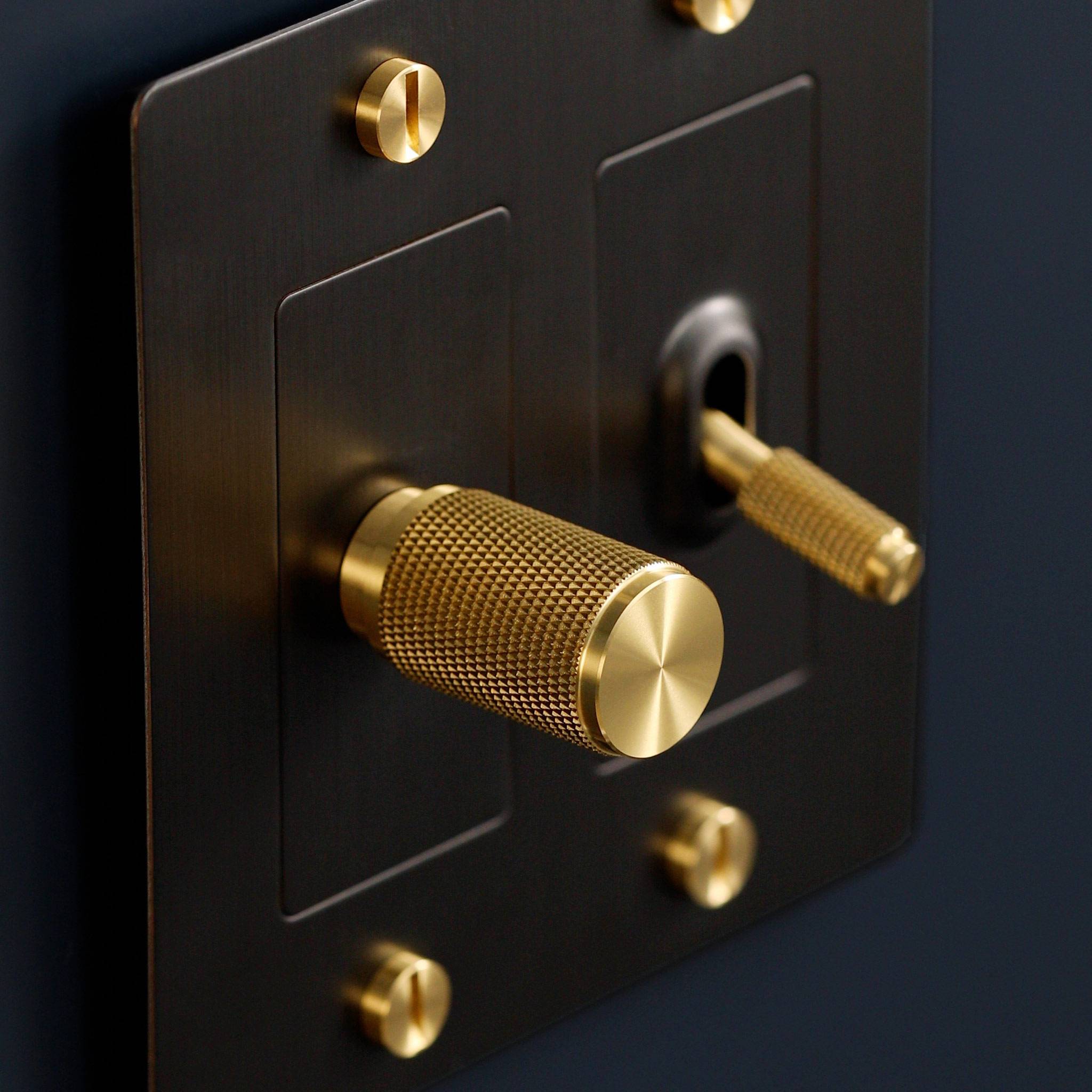 DETAIL KIT / DIMMER / CROSS / BRASS - Image 3