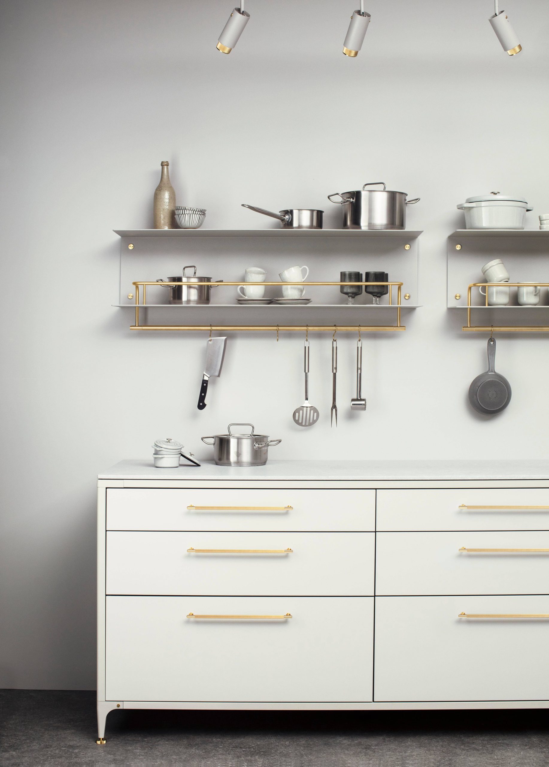 KITCHEN SHELF / HANGER / STONE / WITHOUT LOGO / BRASS - Image 2