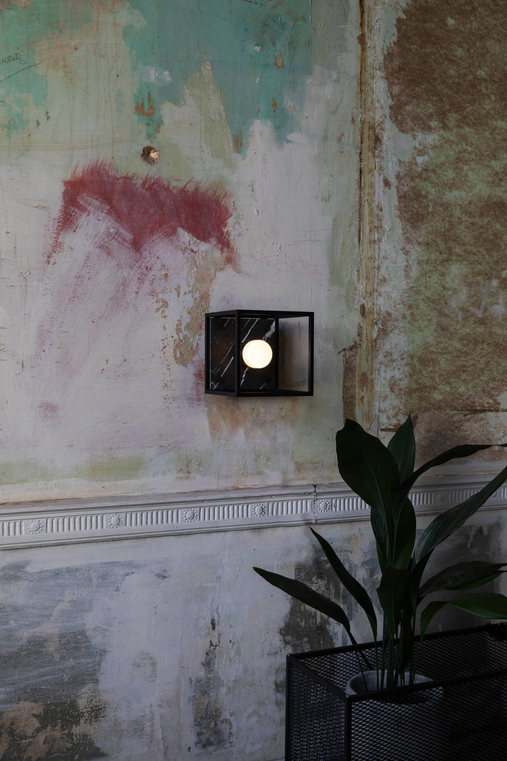 CAGED / SMALL / CROSS / BLACK MARBLE - Image 4