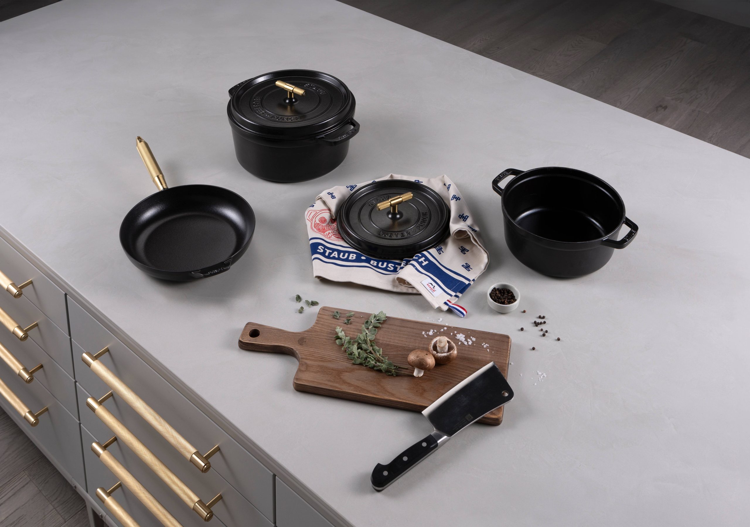 PAN / 11.02 INCHES / CROSS / STAUB / BRASS - Image 5
