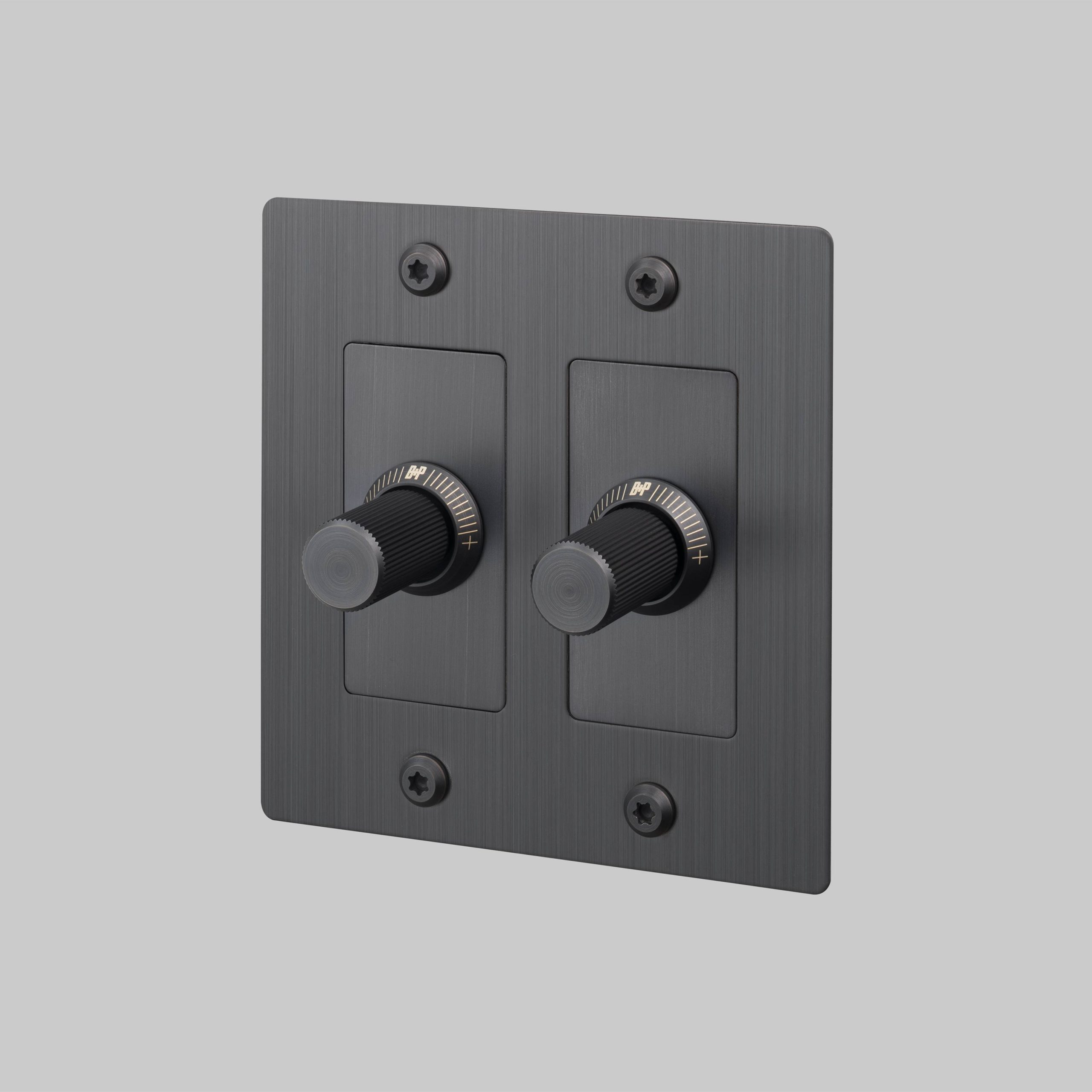2G DIMMER / LED / LINEAR / WITHOUT LOGO / SMOKED BRONZE