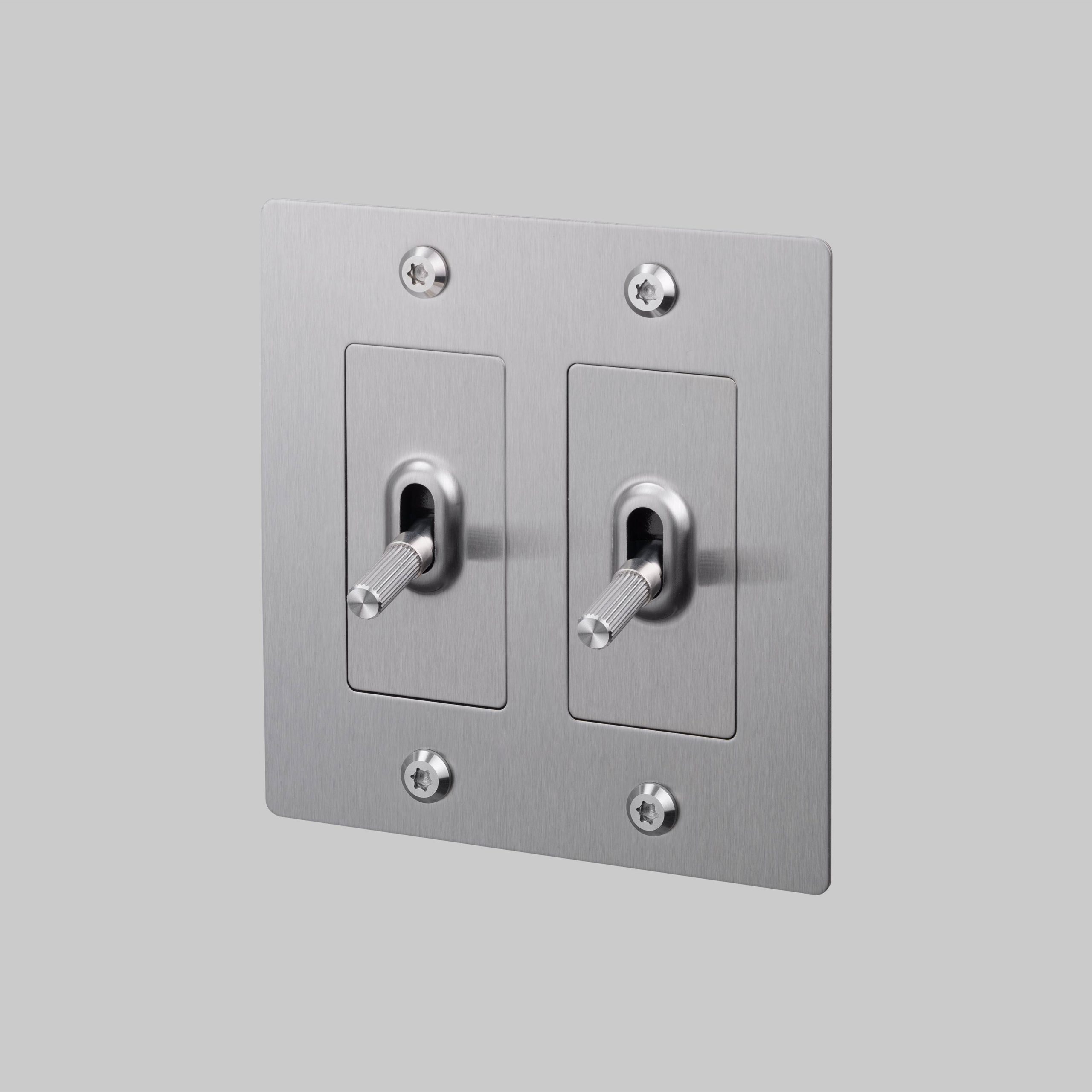2G TOGGLE / LINEAR / WITHOUT LOGO / STEEL