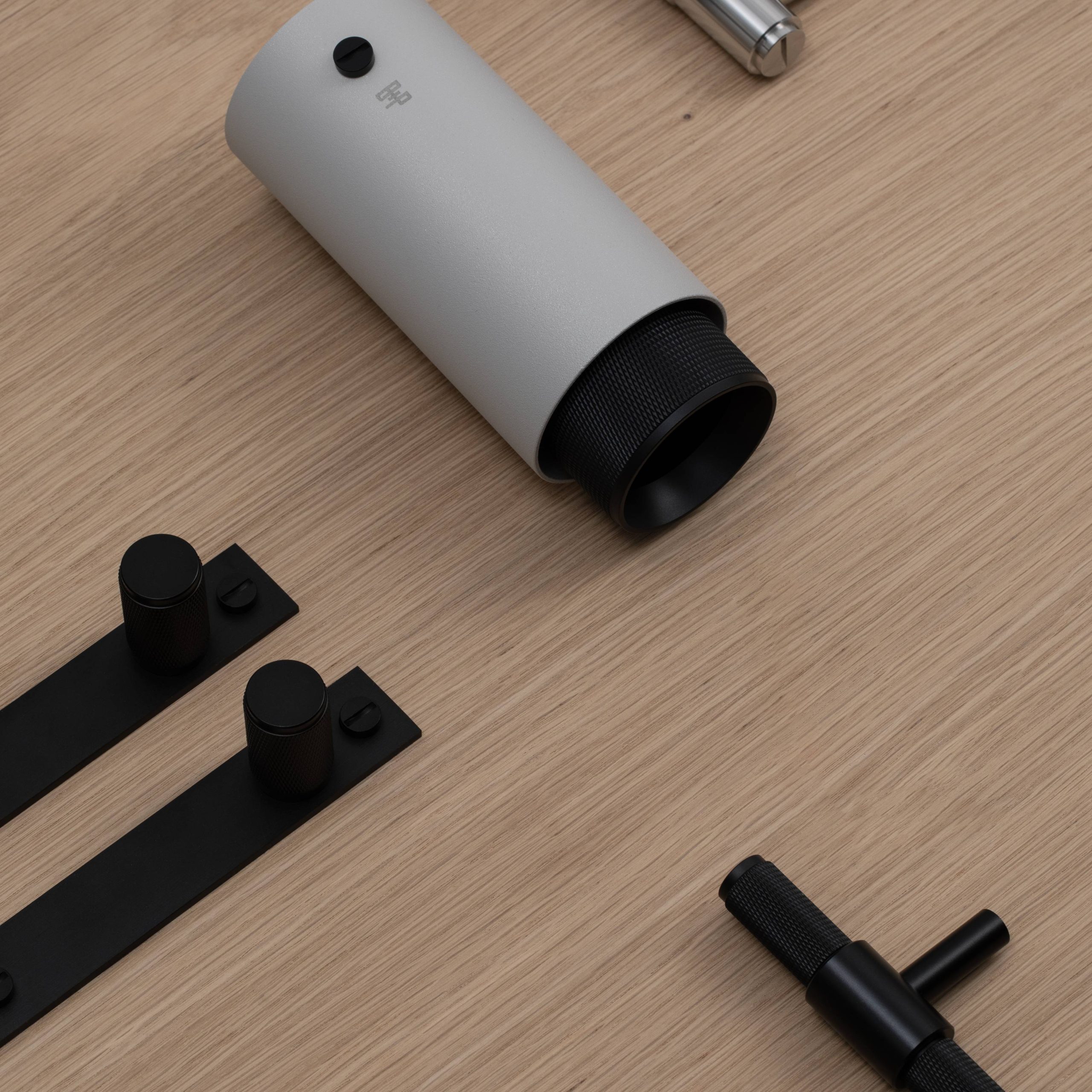 EXHAUST SURFACE / CROSS / STONE / BLACK - Image 2
