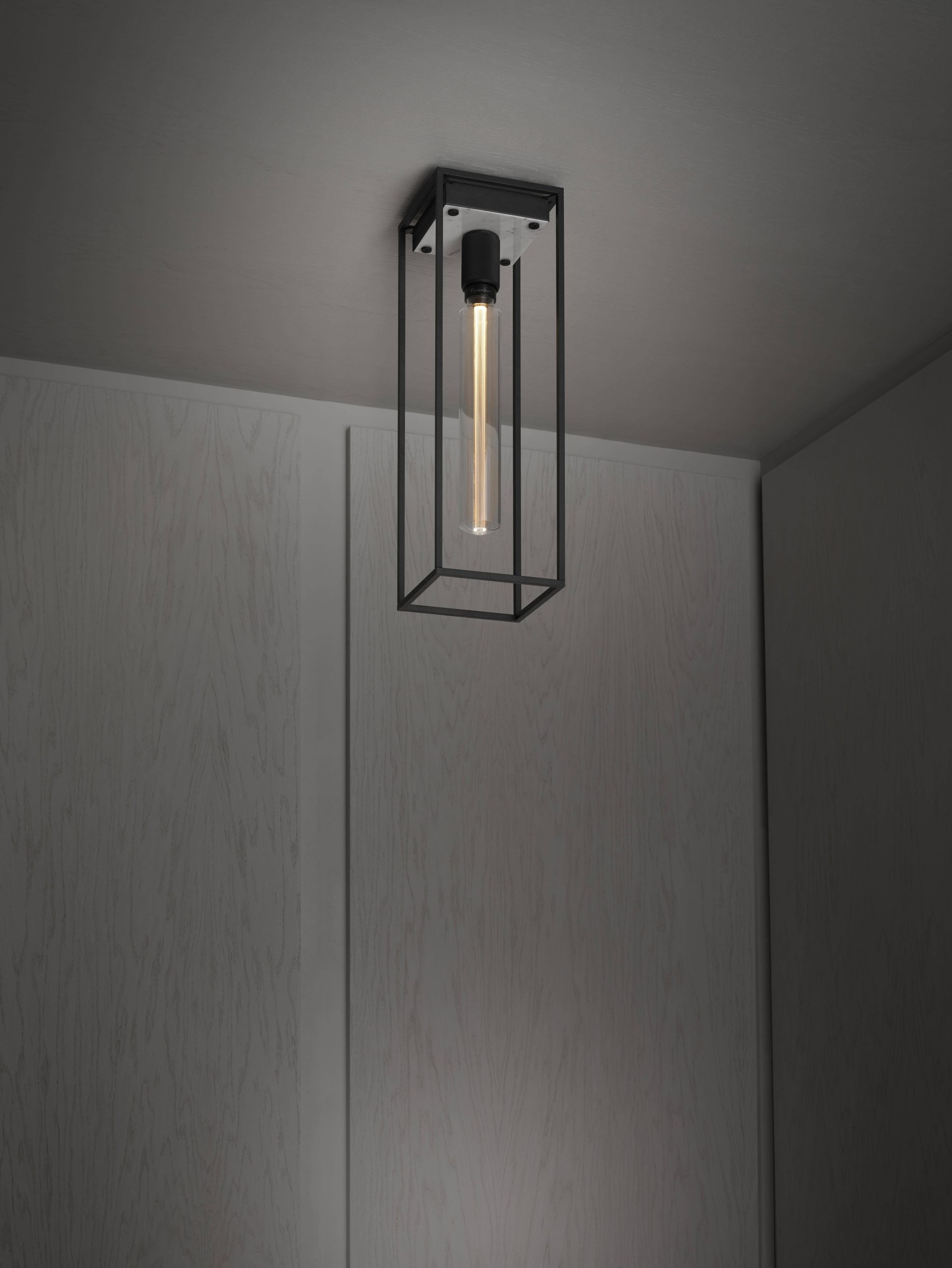 CAGED CEILING / LARGE / CROSS / WHITE MARBLE