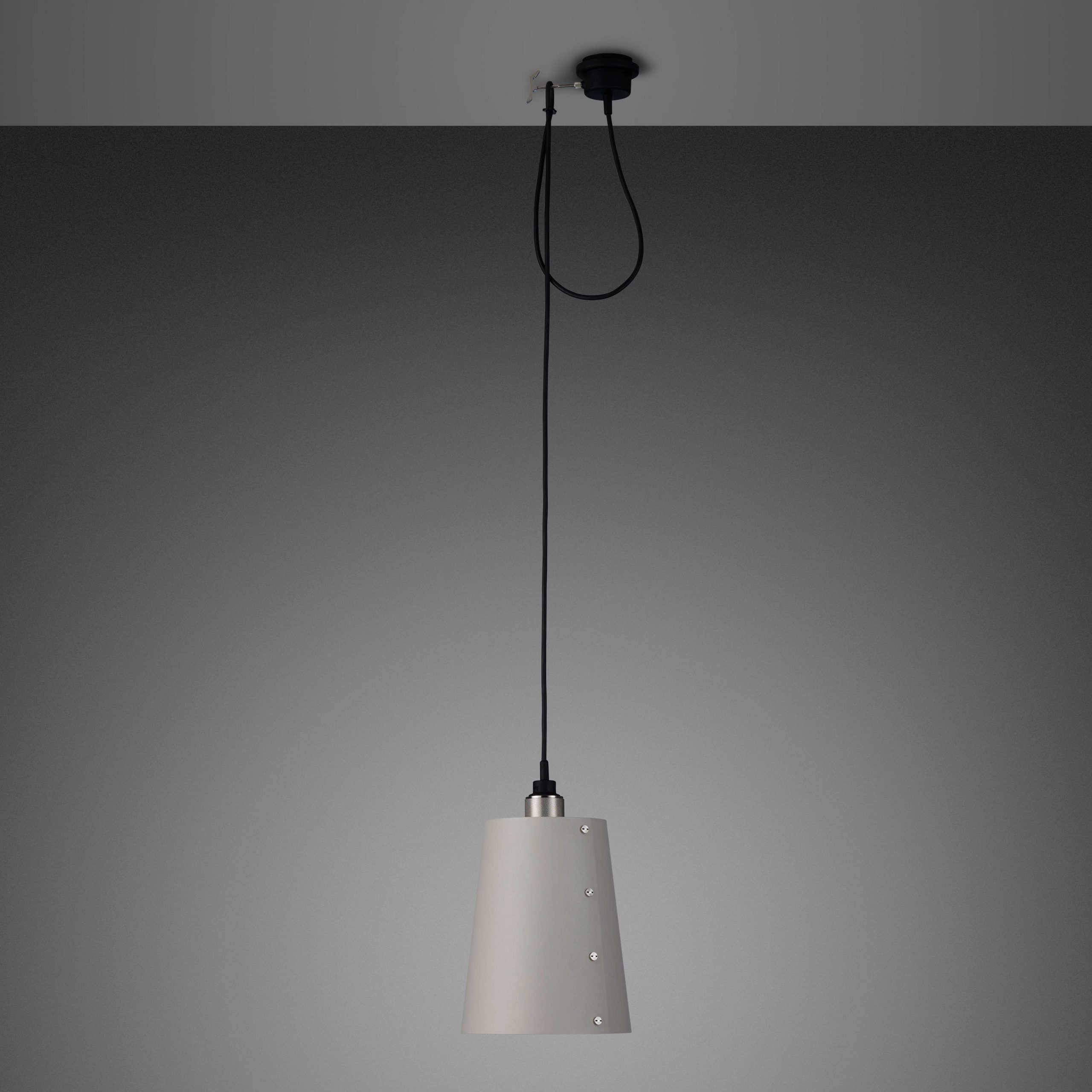 HOOKED 1.0 / LARGE / CROSS / STONE / STEEL
