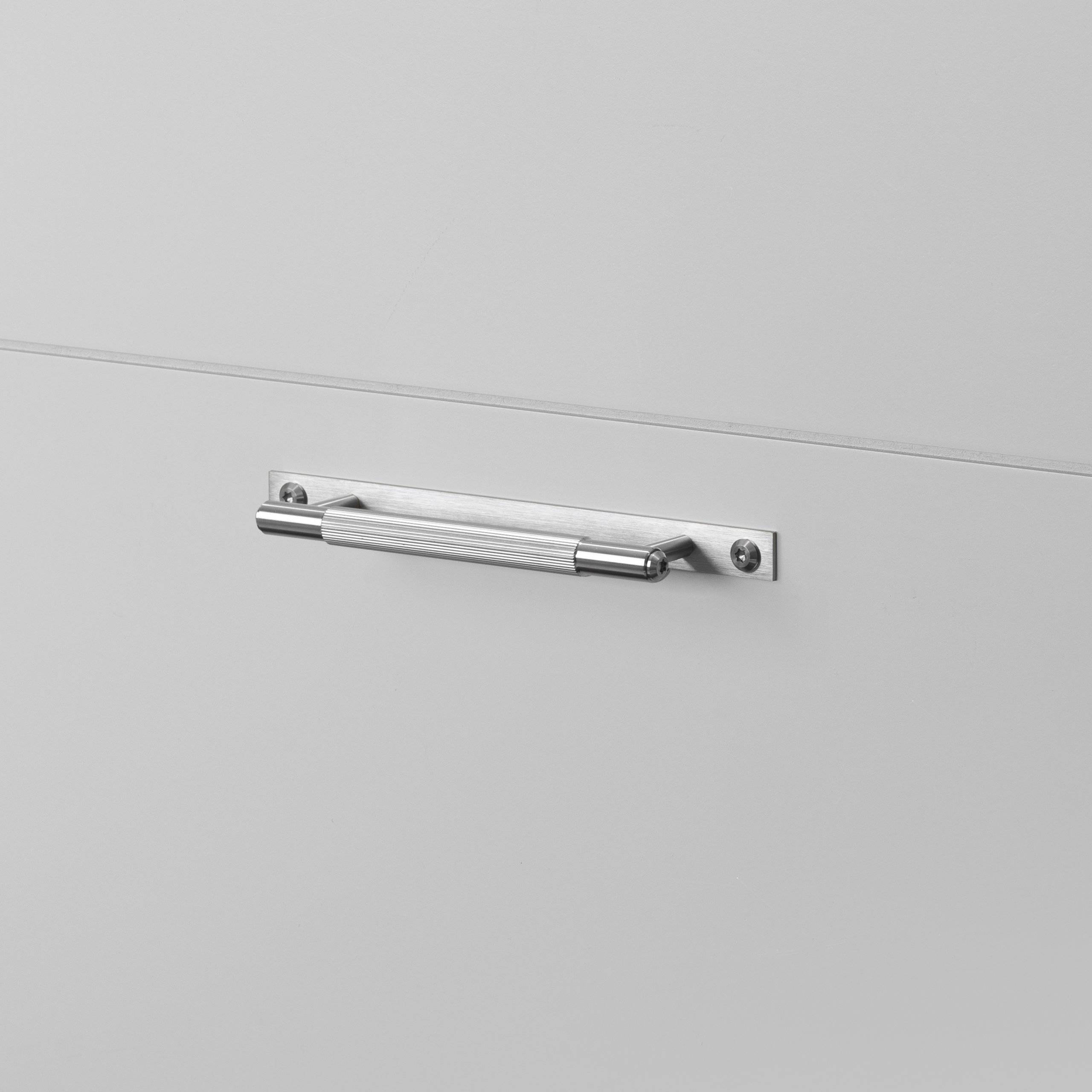 PULL BAR / PLATE / LINEAR / SMALL / STEEL